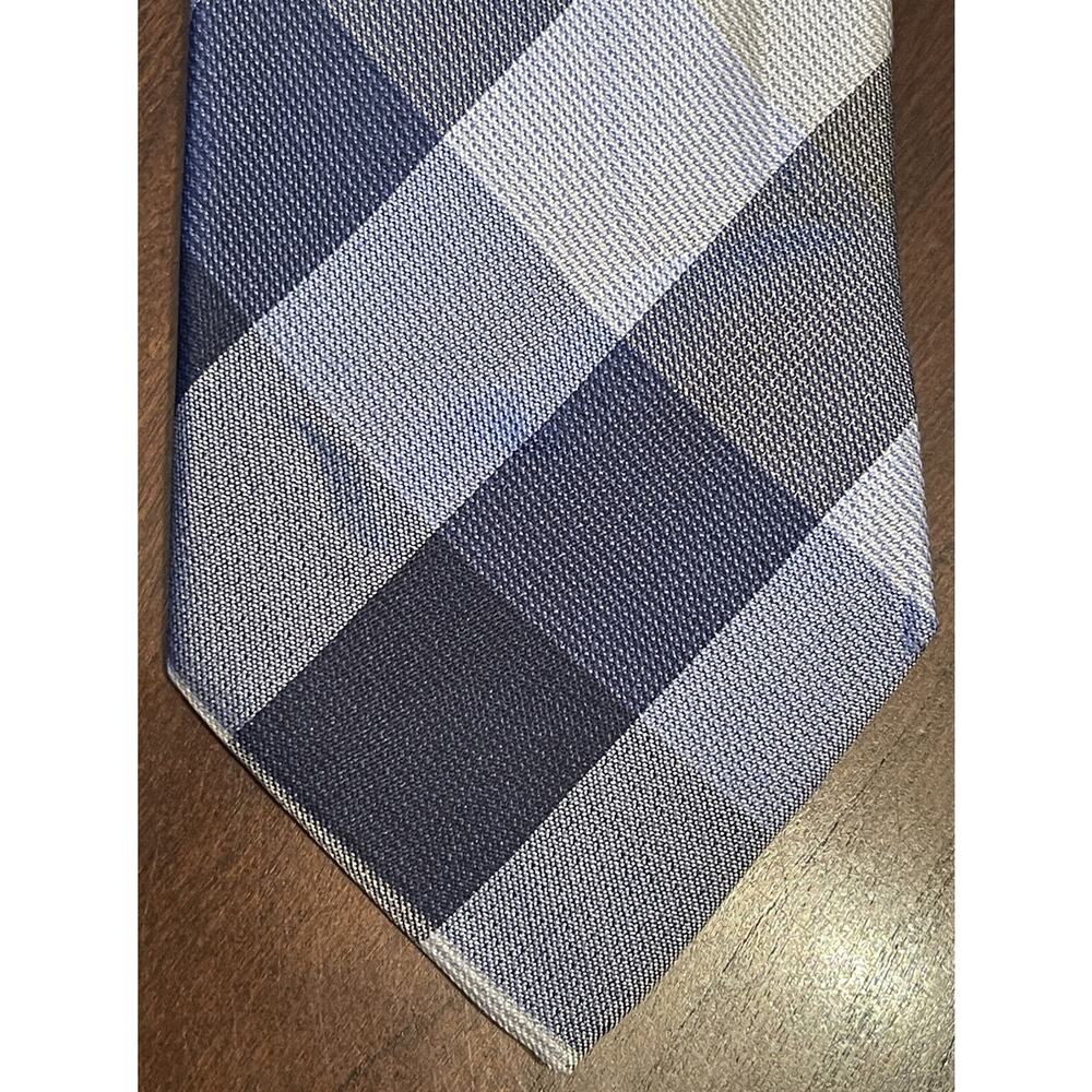Ryan Seacrest Blue Gray 100% Silk Men’s Neck Tie Made In China